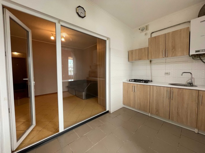 Затишна 1-кімнатна квартира з ремонтом у Немішаєве - фото 1