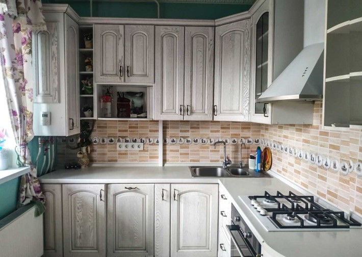 Продам квартиру с.Чубинське - фото 1