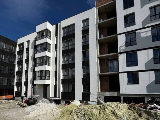 Продаж однокімнатної квартири у збудованому будинку Солонка