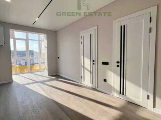 Продається сучасна 2-кімнатна квартира у Винниках Винники