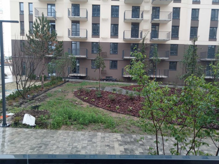 квартира в м.Пустомитах (в зданому будинку) - фото 1