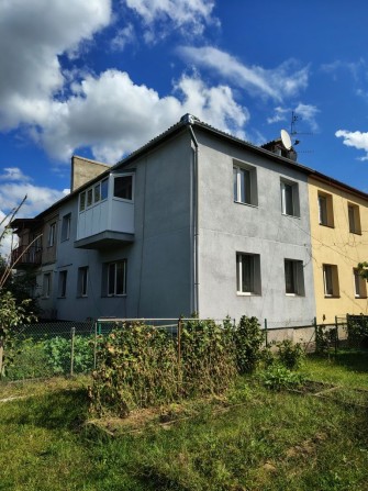 Продається 3-кімнатна квартира площею 55 м² з додатковими перевагами - фото 1