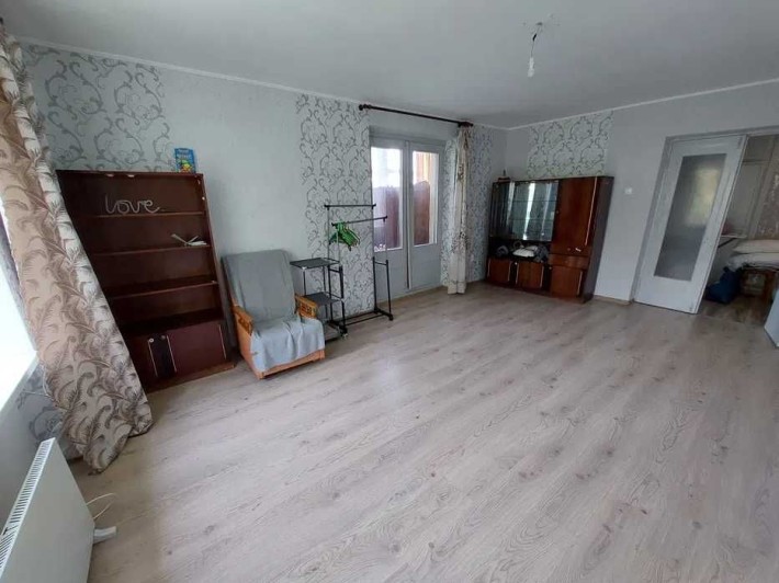 Продаж 3-кімнатної квартири, біля лікарні, у м. Стебник! - фото 1