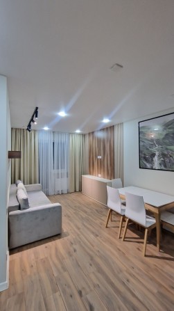 Продам 2 комн квартиру в ЖК 57 Жемчужина на Таирова - фото 1