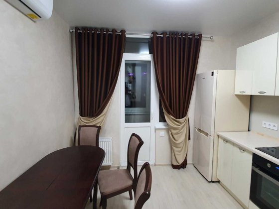 Квартира. Кадорр від власника. Сахарова 3Г Лески