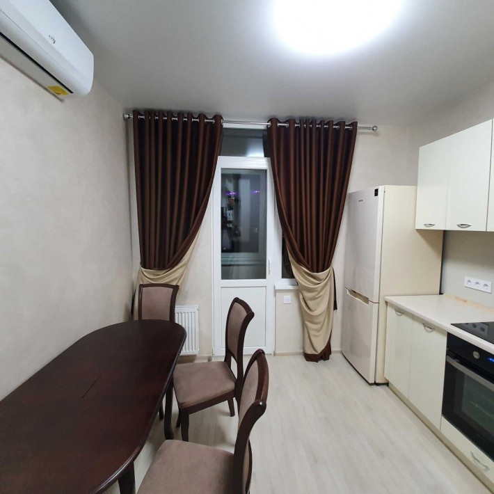 Квартира. Кадорр від власника. Сахарова 3Г - фото 1