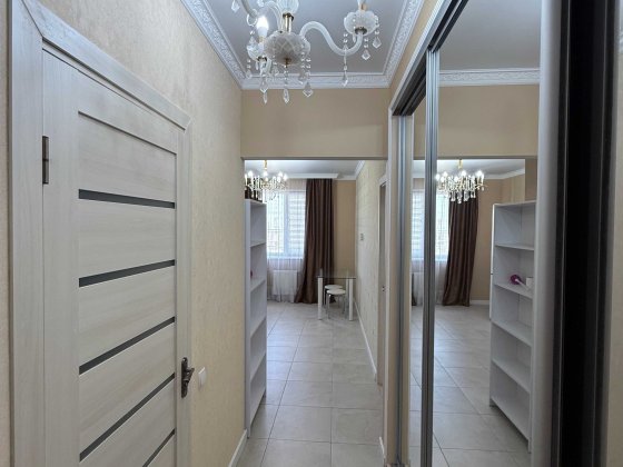 Видовая 1к квартира в Кадоре на Сахарова Крыжановка