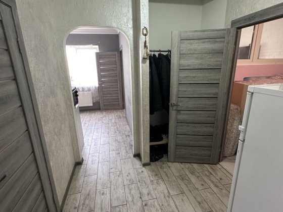 Продам 1 комнатную квартиру ( евро 2 ка ) в центре Авангарда Авангард