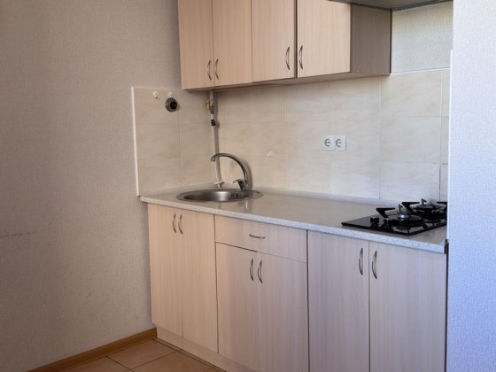 Продам 1 кімнатну квартиру 7 небо Авангард