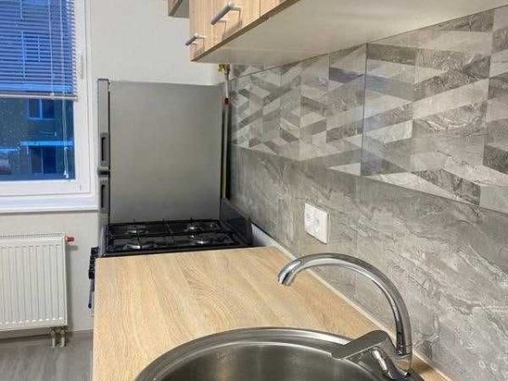 Продам 1-кімнатну квартиру з євроремонтом !біля ЖМ 7Небо,7 км,Авангард Авангард