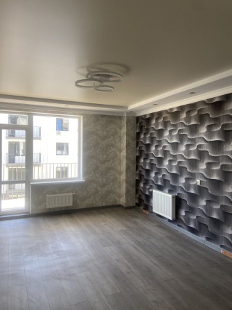 Продается квартира с евроремонтом на Сахарова - фото 1