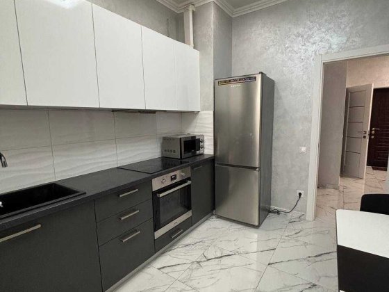 Продам 2-кімнатну квартиру з ремонтом і меблями в 5 Жемчужині! Лиманка