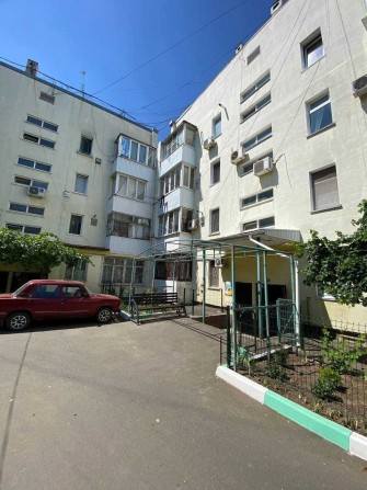 1-кімнатна квартира в самому центрі Авангарду — вул. Центральна! - фото 1