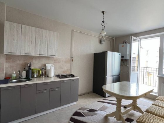 Продам классную новую двухкомнатную ЖК 7 Небо! Новый дом! Сдана! Авангард