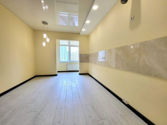 3-квартира  80 м2 ,3 отдельные спальни+кухня. Ремонт. 37 Жемчужина. Лиманка