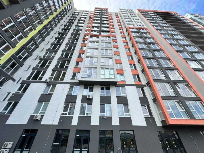 2 комнатная квартира 55 м2 Дом Сдан ЖК Акварель 8 Таирова - фото 1