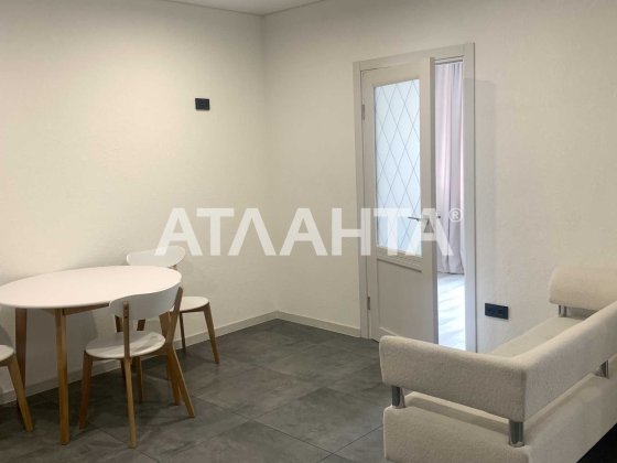 Предлагается евро двушка 2 ком квартира  на улице Сахарова Крыжановка