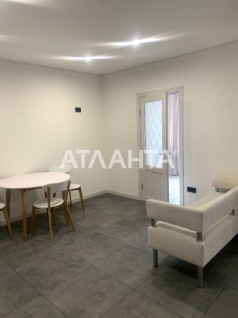 Предлагается евро двушка 2 ком квартира  на улице Сахарова - фото 1