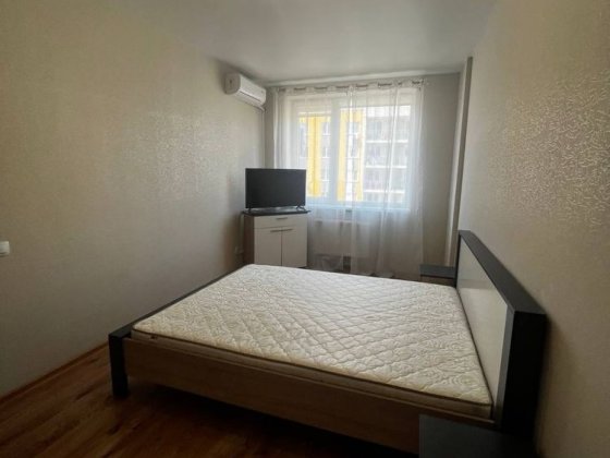 Продам 1 кімнатну квартиру 7 небо Авангард