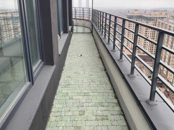 Продам трехуровневую квартиру Лиманка