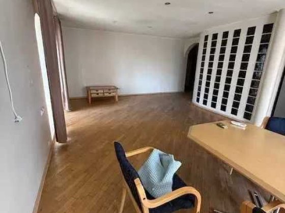 Трикімнатна квартира 110 м кв поруч з МакДональдсом Крыжановка