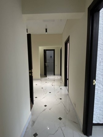 Трехкомнатная квартира с ремонтом в ЖК 37 Жемчужина! - фото 1