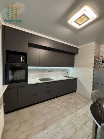 Продам 2-х комн ЖК 56 Жемчужина, Таирова! С ремонтом! - фото 1