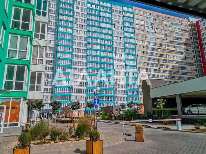 Продам 3-комнатную квартиру 72м2 ЖК Акварель-2 Маршала Жукова - фото 1