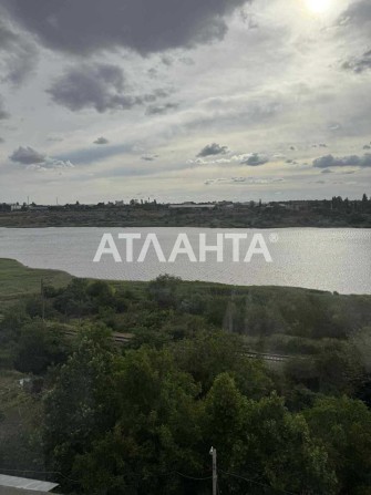 5-ти ком. 2-х уровневая кв-ра в центре пгт Таирово вид на лиман и парк - фото 1