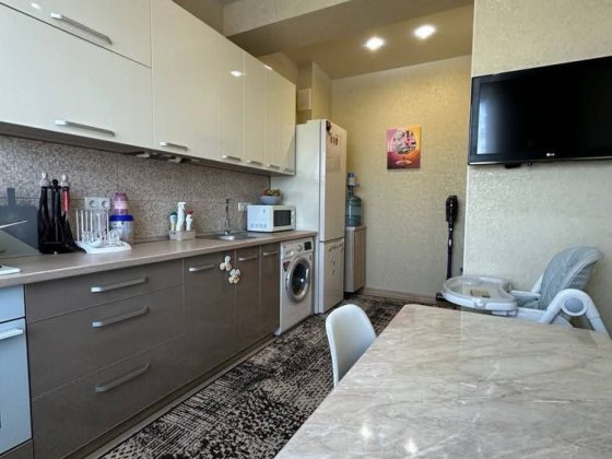 Продается 2 ком квартира в Молодежное