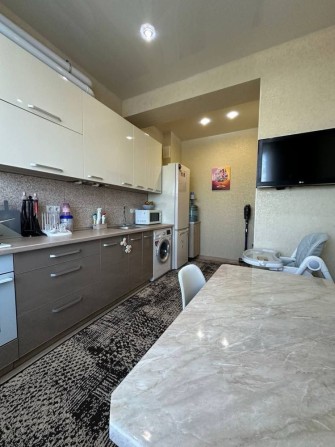 Продается 2 ком квартира в Молодежное - фото 1