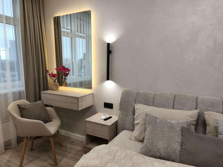 Продаж 3-к квартири вул. вулиця Всеволода Змієнка 15/23 - фото 1