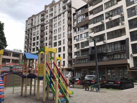 Продаж 2-к квартири вул. Глибочицька 13 Киев