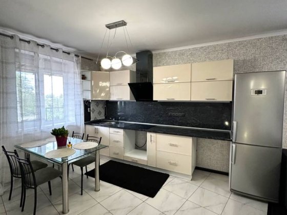 Продам классную квартиру с ремонтом и мебелью! Прилиманское 7км Прилиманское