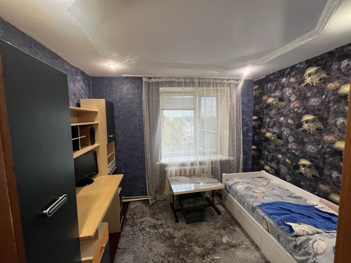 Продам 3-х кімнатну квартиру - фото 1