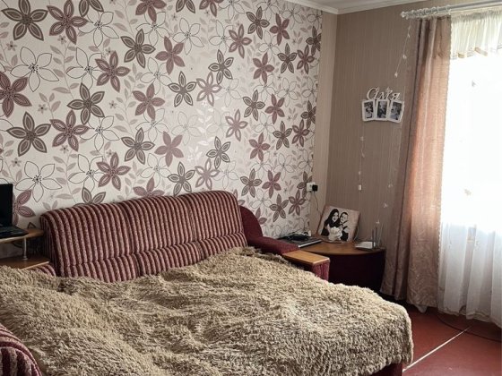 Продам квартиру в м.Карлівка Карловка