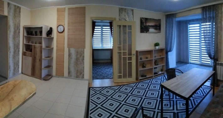 Продам квартиру 100 м2. в центре г. Карловка - фото 1