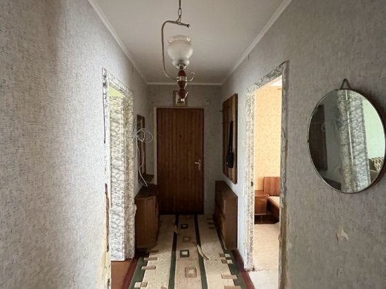 Квартира 3 кімнатна. Кібенка 1. 4 поверх Вараш