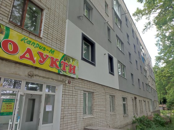 4х кімнатна квартира в Клевані з автономним опаленням - 39000 Дол США Клевань