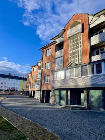 Продаю двохрівневу трьохкімнатну квартиру в м.Чортків. - фото 1