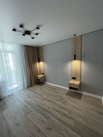 Продам 2 кімнатну квартиру - фото 1