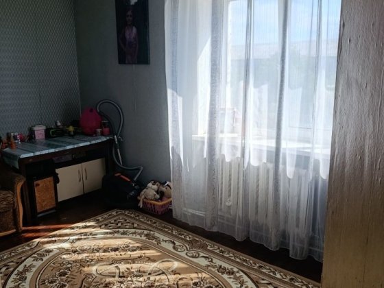 Продається трикімнатна квартира Первомайськ