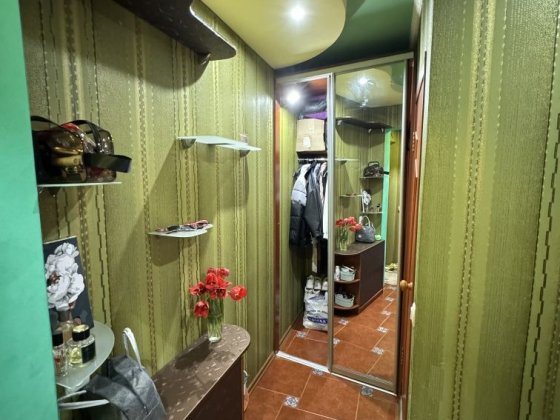 Продам 1 кімнатну квартиру Богодухов