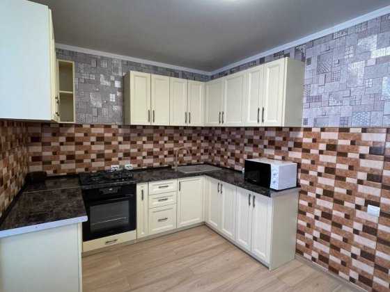 Продаж 1-кімнатної квартири на тихому районі Олешин