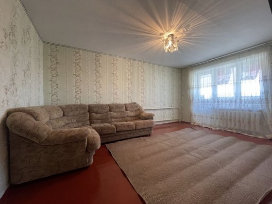 Трикімнатна квартира в центрі міста з індивідуальним опаленням Бахмач