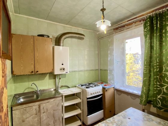 Продам 2х кімнатну квартиру в м. Покров, район "Марс" Покров