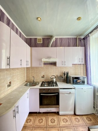 Продам 2х кімнатну квартиру в м Покров район парку, "сталінка" - фото 1