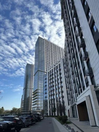 Продаж 2-к квартири ЖК Метрополіс вул Заболотного 1 - фото 1