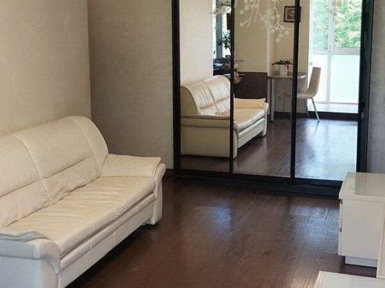 Продаж 3-к квартири вул. Вірського бульв. (Саратівська) 45 Шевченківський район Київ