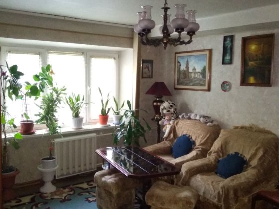 Продаж трикімнатної квартири площею 60 кв. проспект Голосіївський 114 Київ